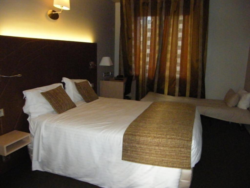 Cit'Hotel Saint-Pierre Viré Dış mekan fotoğraf
